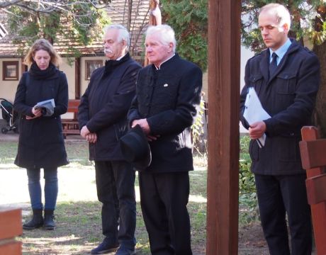 megemlékezés a diktatúrák áldozatairól